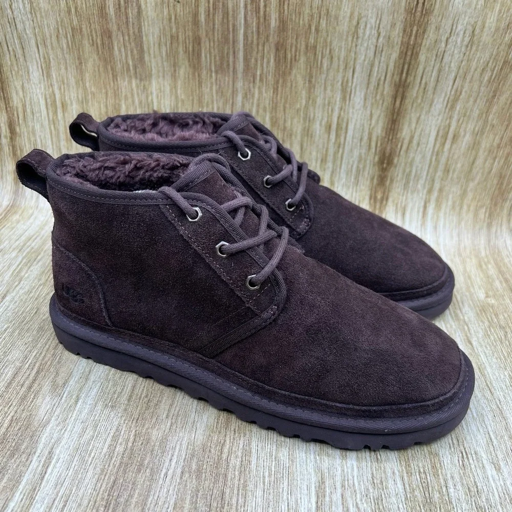 UGG Neumel‎ Chukka Boots Men's Size 9 Dark Brown Suede Fur Lined Shoes 3236